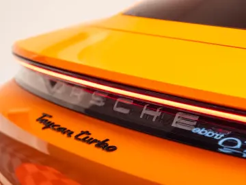 Porsche Taycan Turbo 680CP