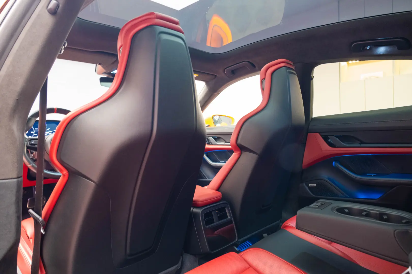 Porsche Taycan Turbo 680CP
