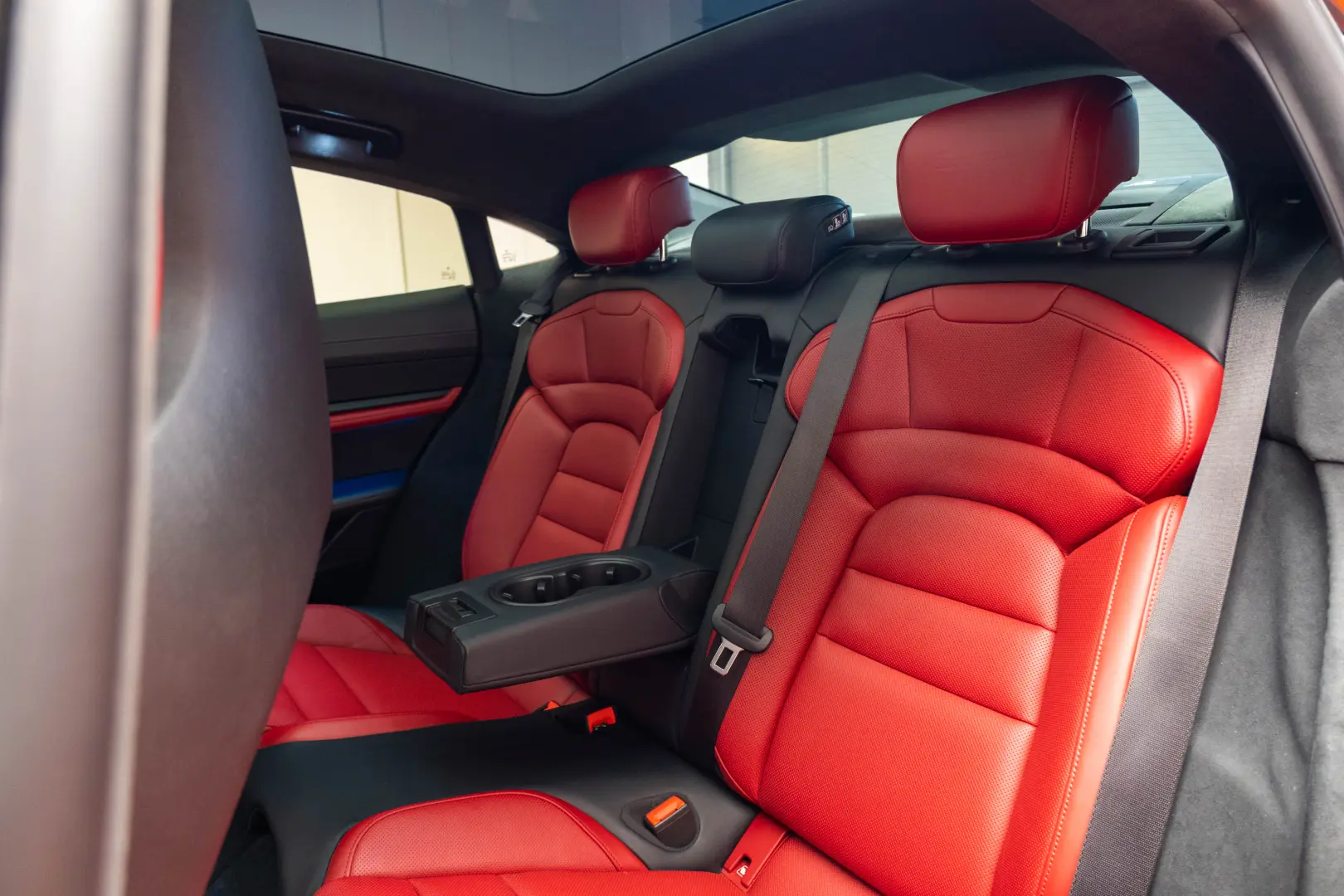 Porsche Taycan Turbo 680CP