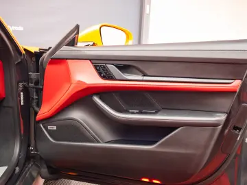 Porsche Taycan Turbo 680CP
