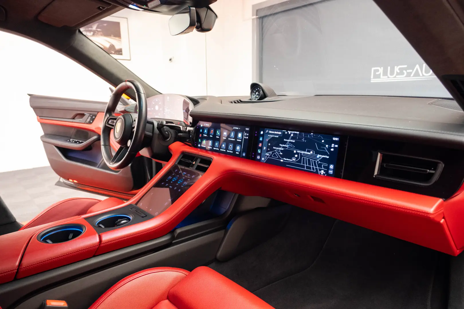 Porsche Taycan Turbo 680CP