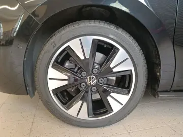 T7 Multivan 2,0 TDI Style DSG LED*Navi*AHK*StHz