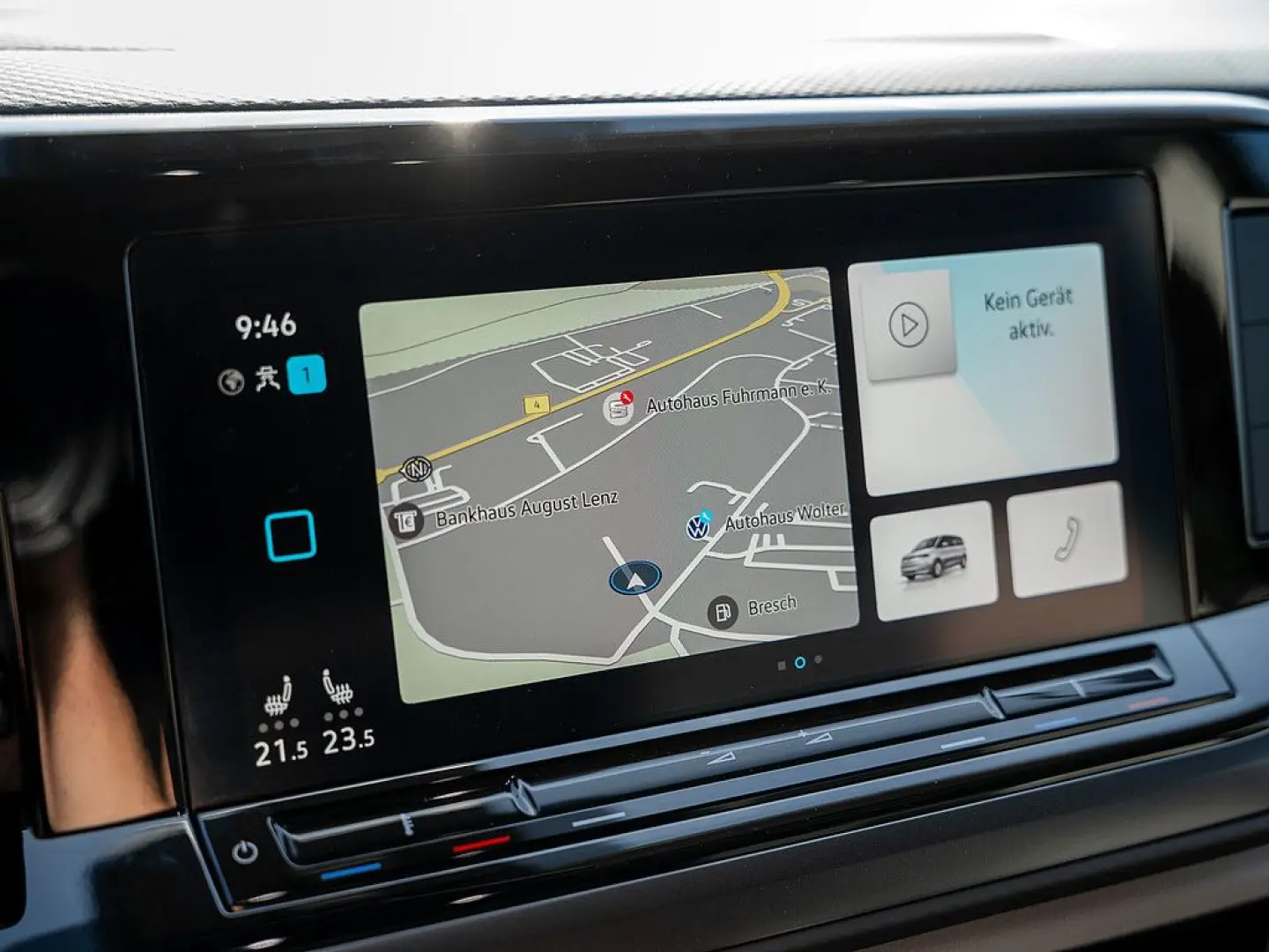 T7 Multivan 2.0 TDI lang NAVI LED PDC SHZ