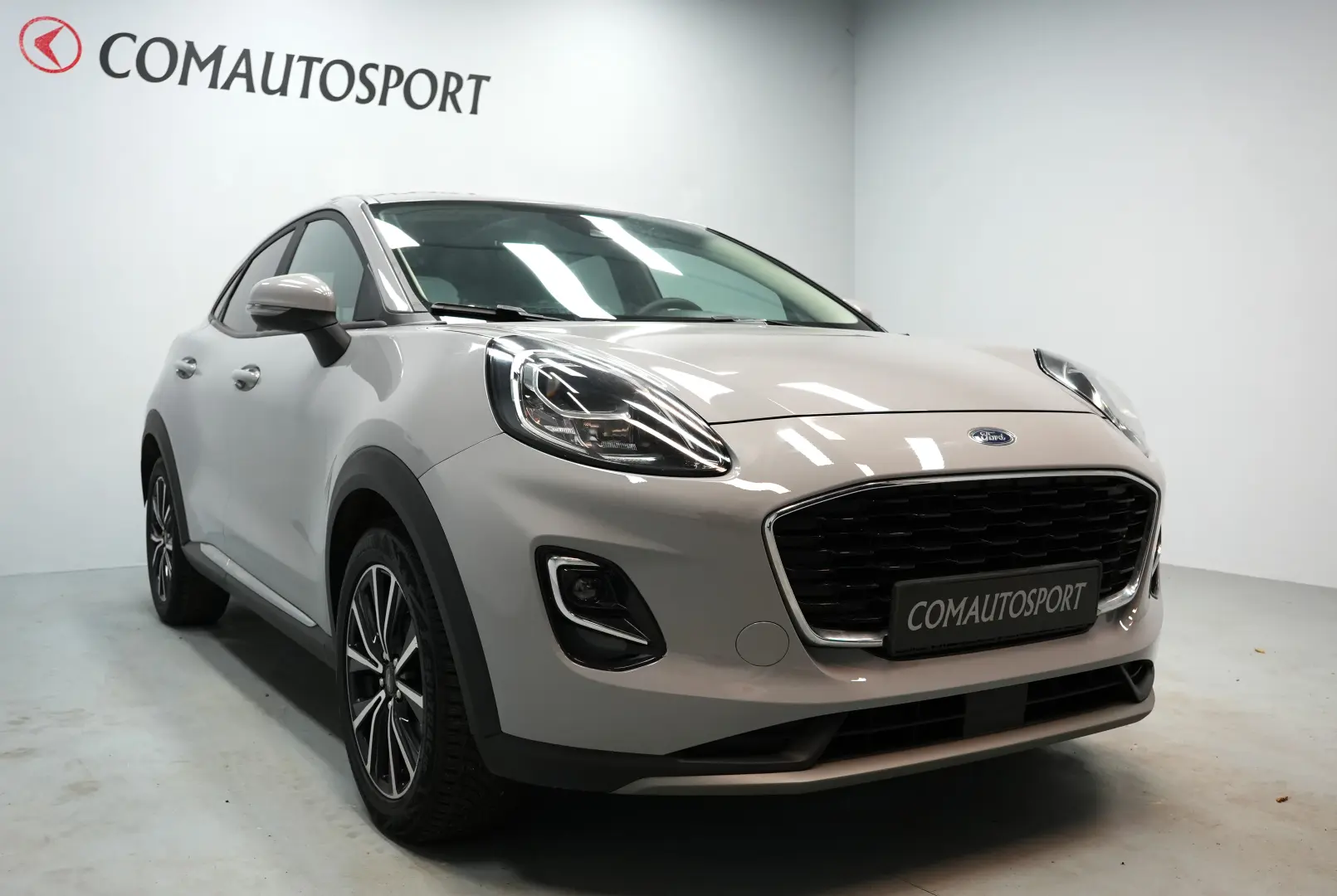 FORD PUMA MT TITANIUM