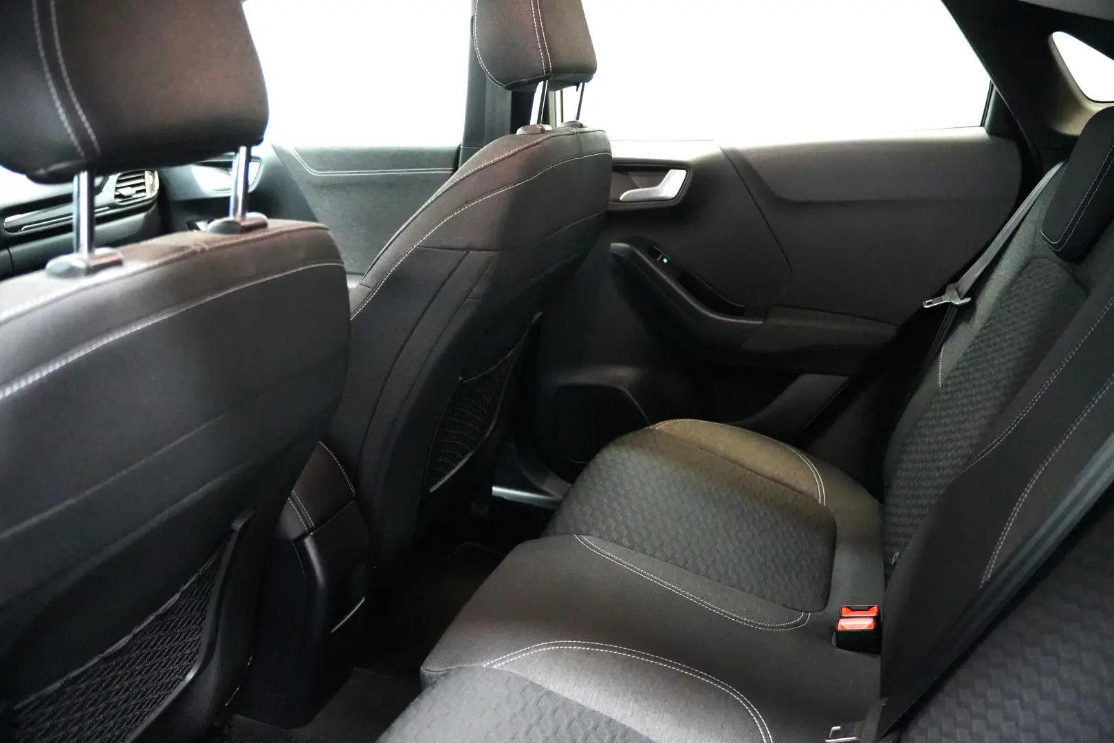 FORD PUMA MT TITANIUM