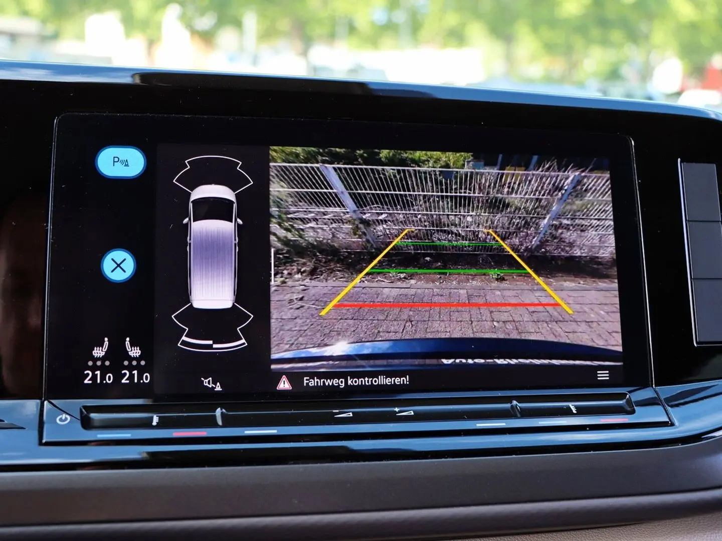 T7 Multivan 2.0 TDI SCR DSG LED/NAVI/RÜCKFK/SITZ