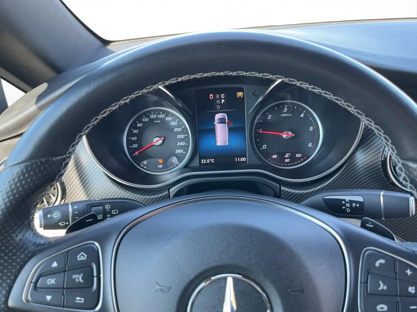 V 220 d AVANTGARDE EDITION AMG Sound Standh. AHK