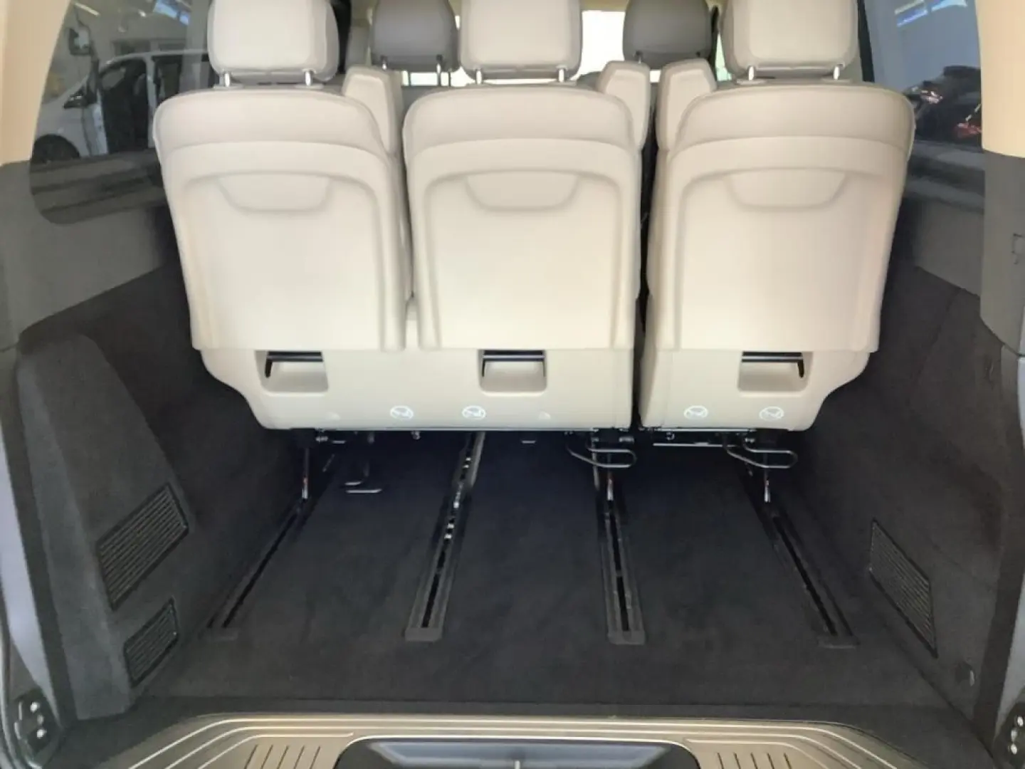 V 300 d AMG extralang 4 Matic AIRMATIC/Distronic