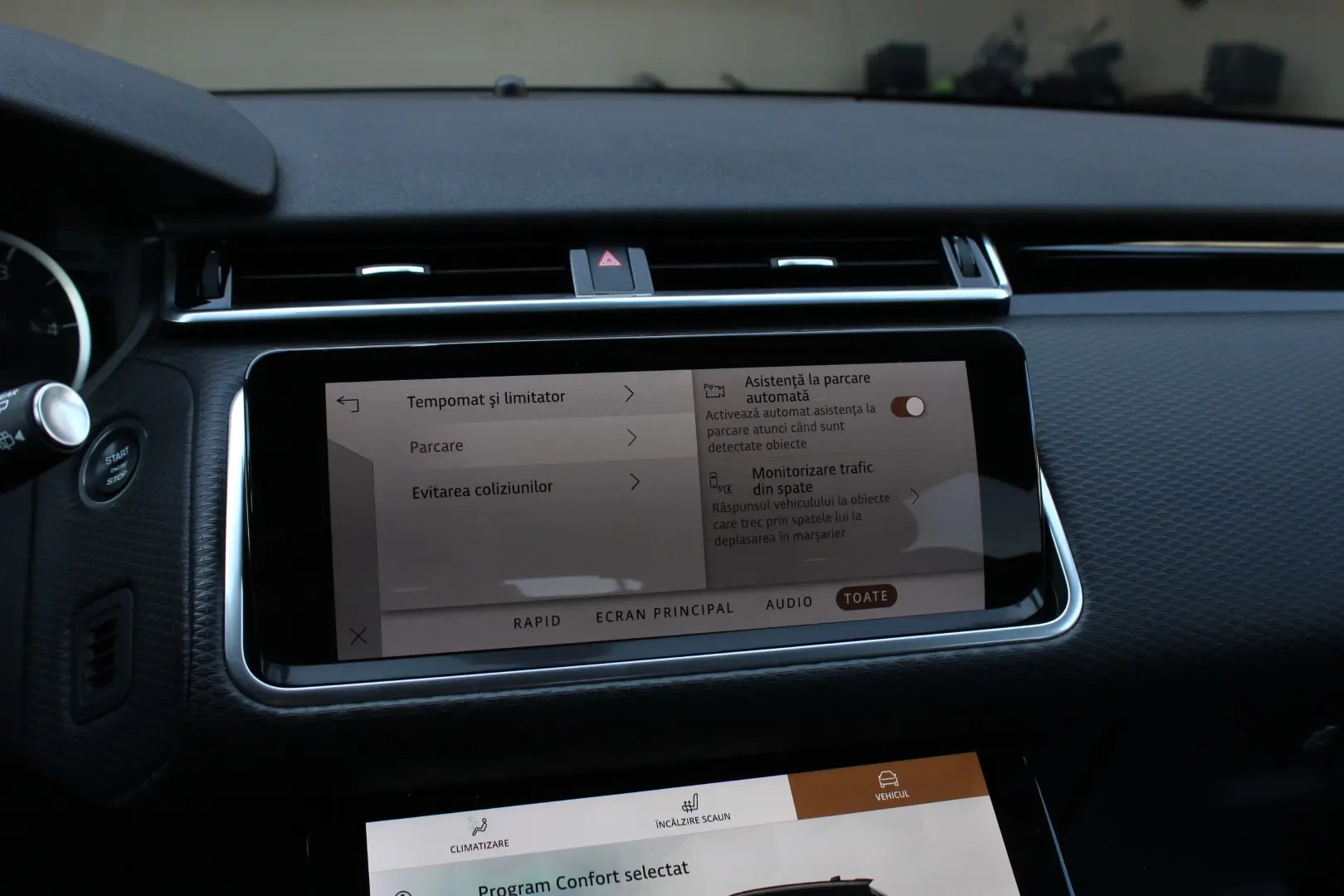 Range Rover Velar R-Dynamic 2.0d Mild-Hybrid 4x4 204CP