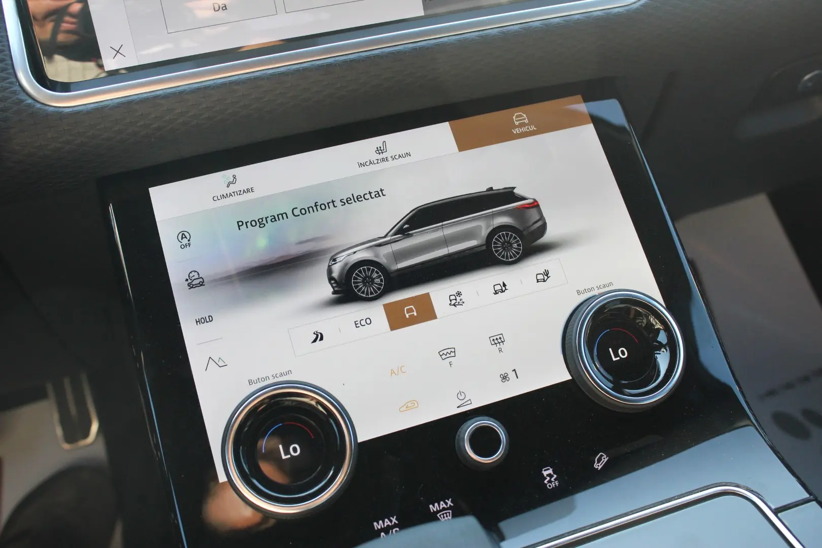 Range Rover Velar R-Dynamic 2.0d Mild-Hybrid 4x4 204CP