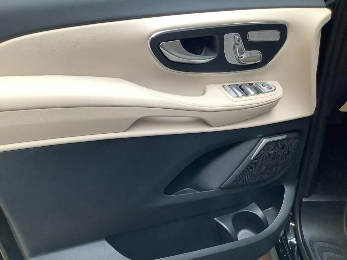 V 300 d Avantgarde extral. AMG 4 Matic AIRMATIC