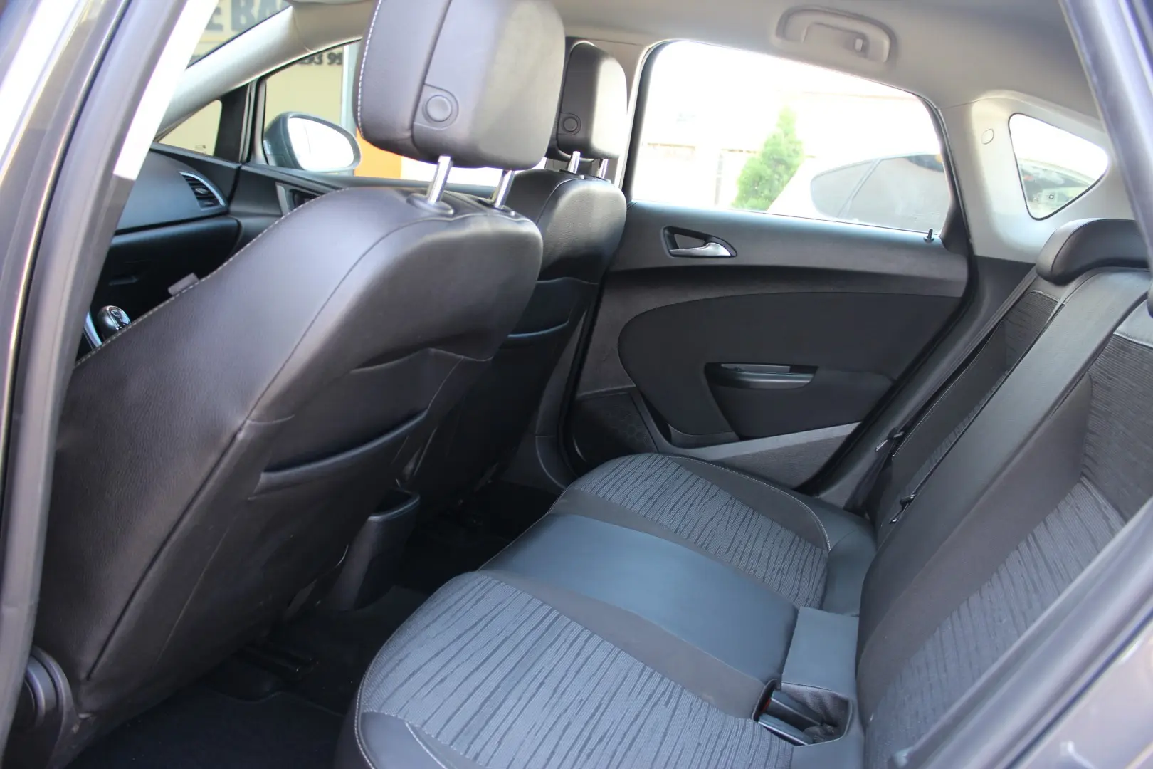 Opel Astra 1.6 CDTi 110CP 2015 Euro 6