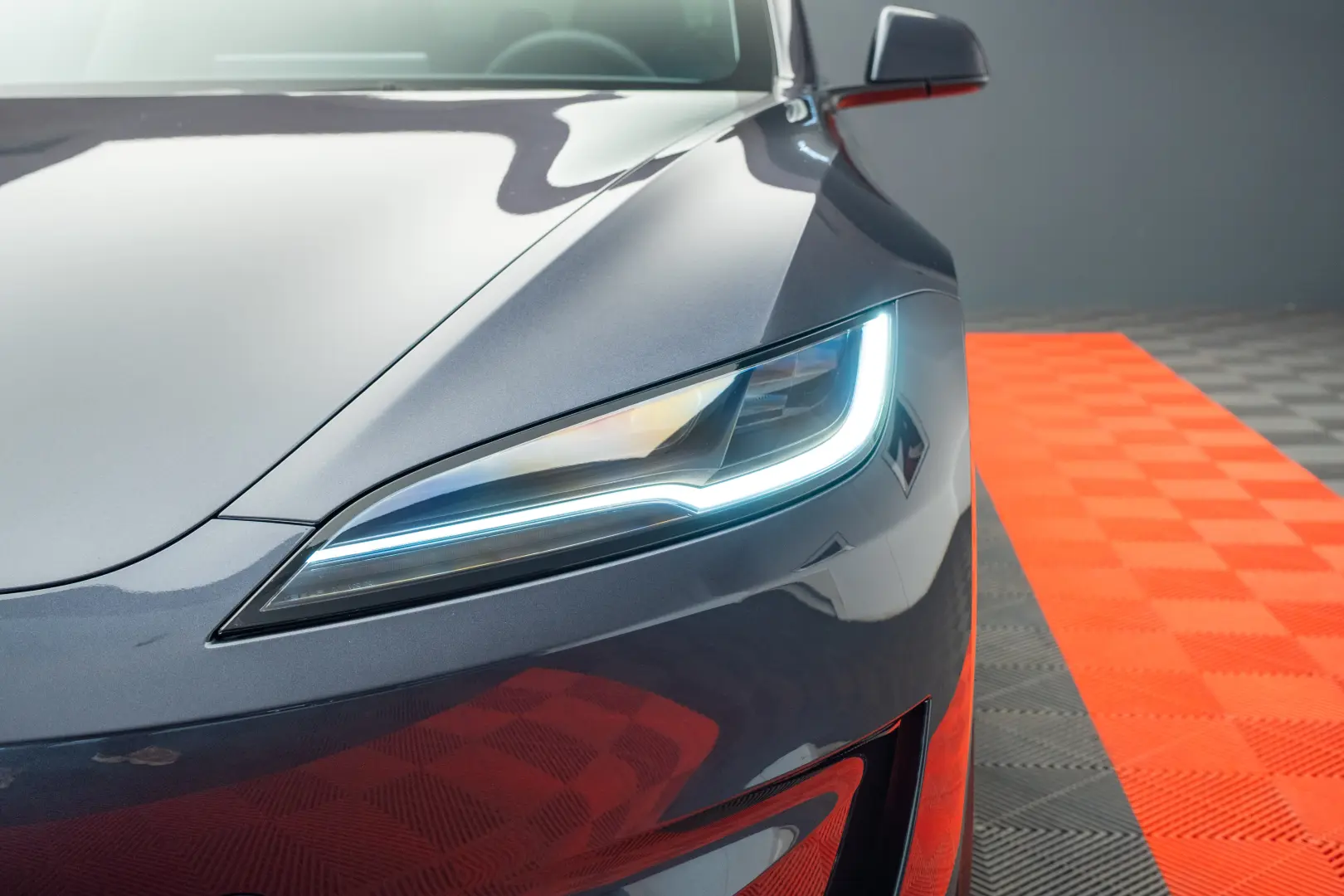 TESLA MODEL 3 PERFORMANCE