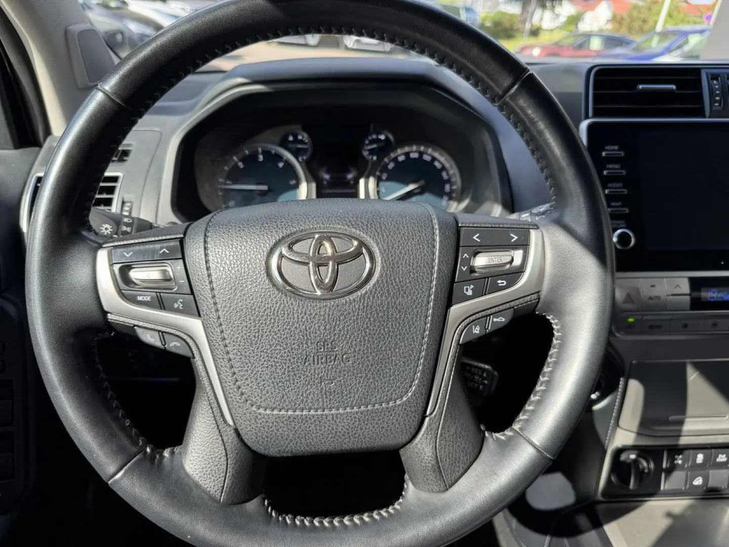 Land Cruiser 2.8 Executive