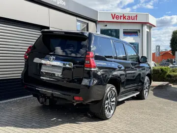 Land Cruiser 2.8 Executive
