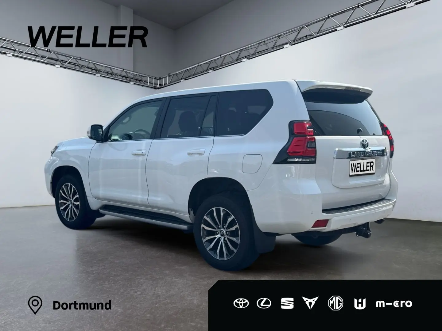 Land Cruiser 2.8 D-4D Automatik Executive *AHK*