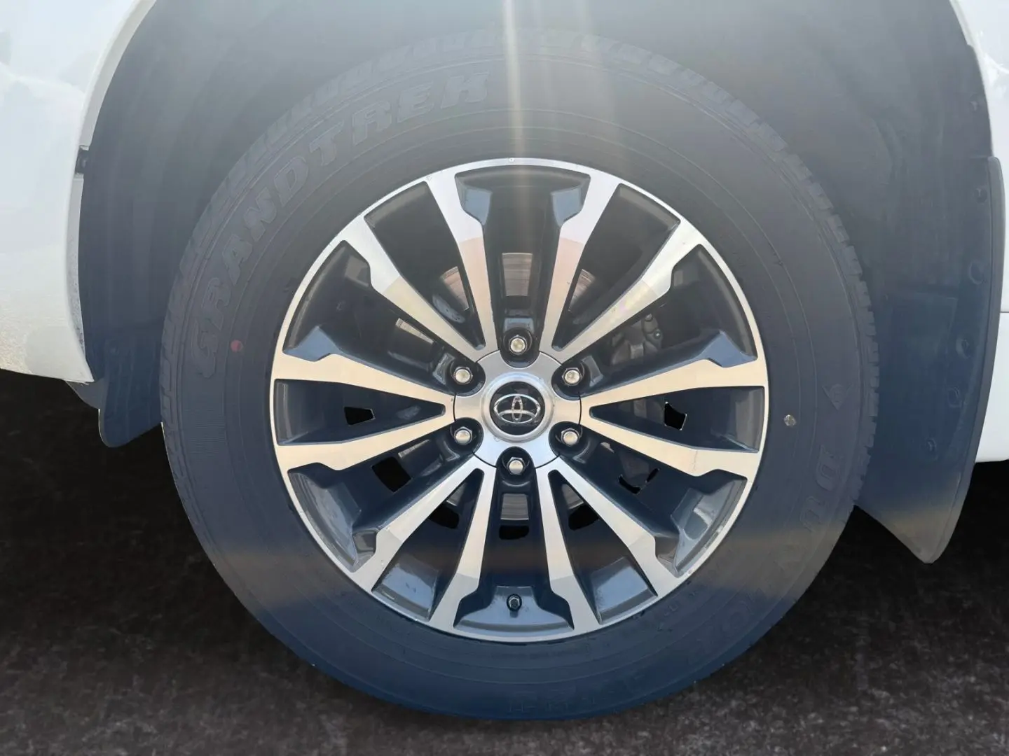Land Cruiser 2.8 D-4D Automatik Executive *AHK*