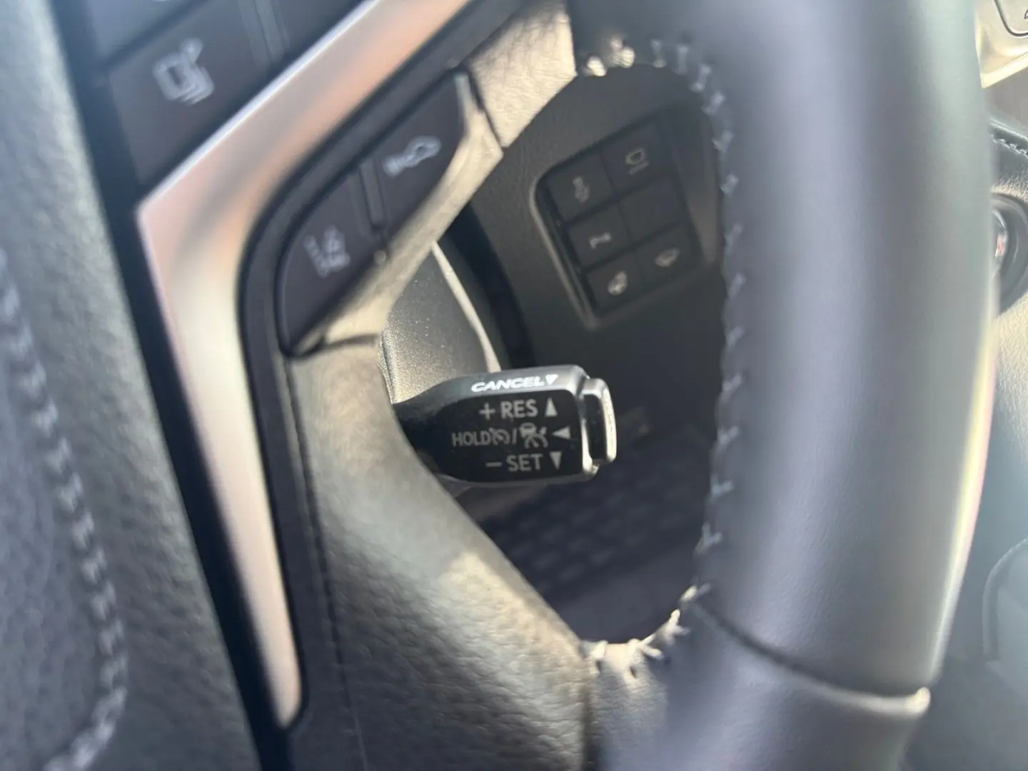 Land Cruiser 2.8 D-4D Automatik Executive *AHK*