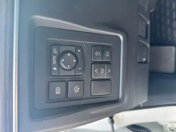 Land Cruiser 2.8 D-4D Automatik Executive *AHK*