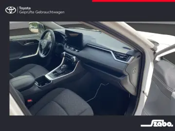 RAV 4 2.5 4x2 Hybrid Team Deutschland - AHK