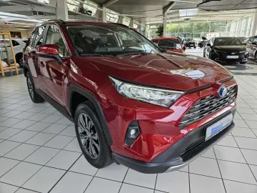 RAV4 2.5 Hybrid Team DK Leder Einparkhilfe vorne