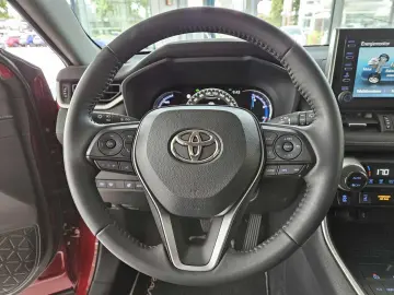 RAV4 2.5 Hybrid Team DK Leder Einparkhilfe vorne
