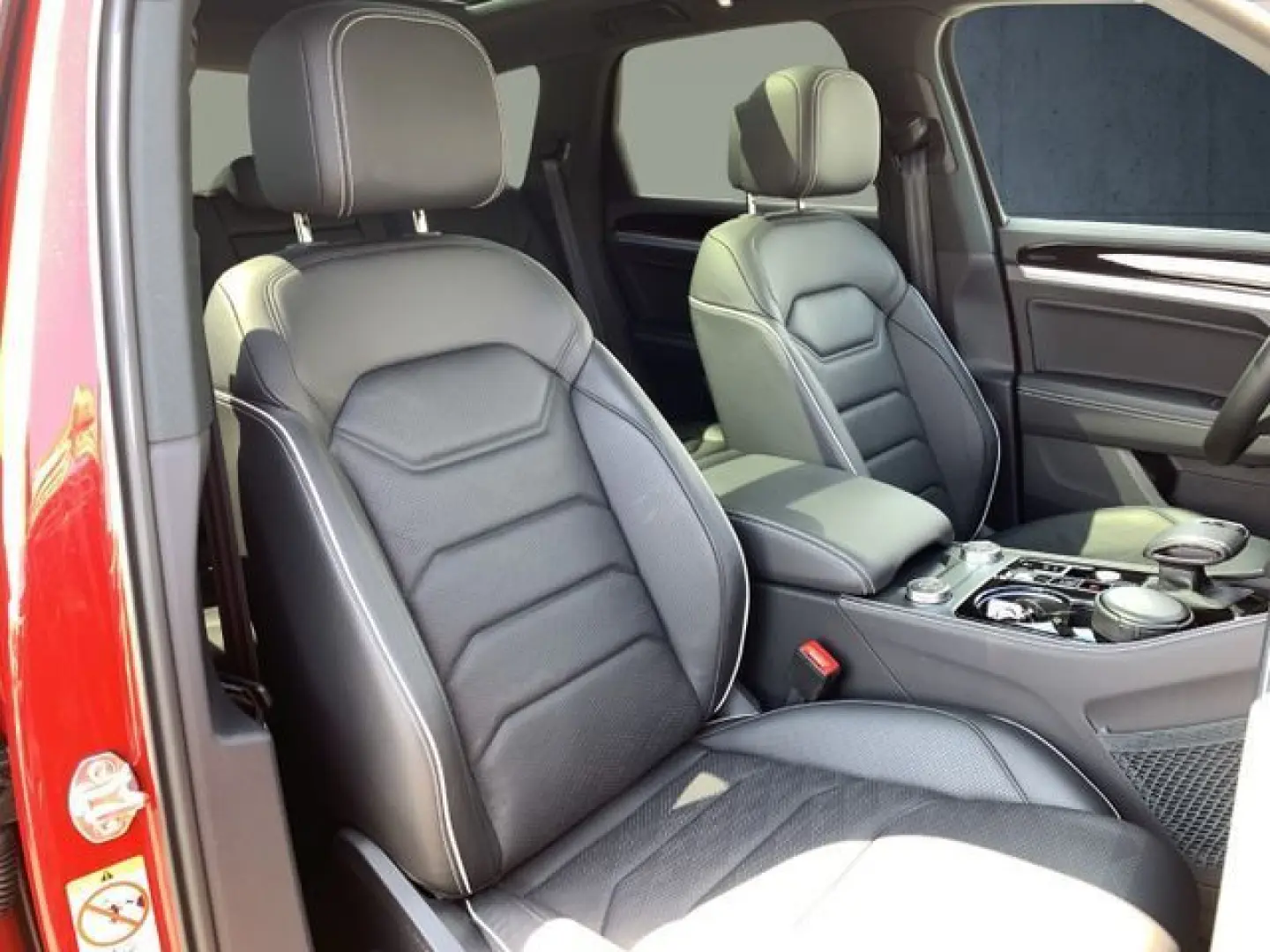 Touareg Elegance 3.0 TDI StHz/AHK/Pano/Luft/4Len