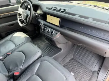 Defender 110 Hard Top X-Dynamic SE Matrix*Lift