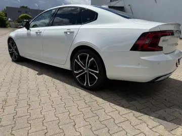 S90 T8 Recharge Ultimate AWD Plug-in B&W UPE~95k