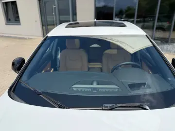 S90 T8 Recharge Ultimate AWD Plug-in B&W UPE~95k