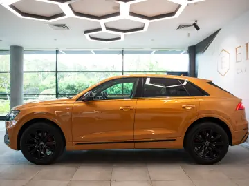 Audi Q8 55 TFSI V6 Quattro Mild Hybrid Tiptronic S Line