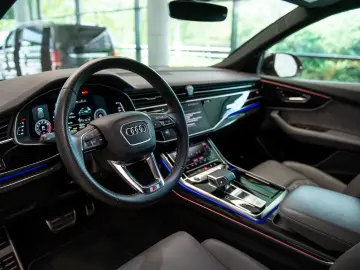 Audi Q8 55 TFSI V6 Quattro Mild Hybrid Tiptronic S Line
