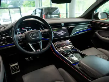 Audi Q8 55 TFSI V6 Quattro Mild Hybrid Tiptronic S Line
