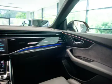 Audi Q8 55 TFSI V6 Quattro Mild Hybrid Tiptronic S Line