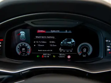 Audi Q8 55 TFSI V6 Quattro Mild Hybrid Tiptronic S Line