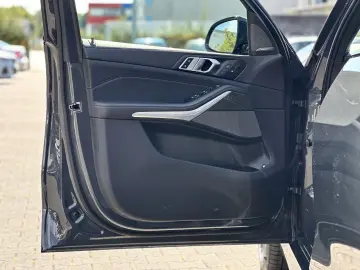 X5 xDrive50e M Sportpaket Gestiksteuerung DAB