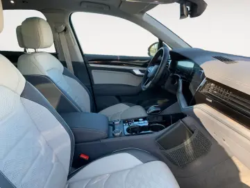 Touareg 3.0 eHybrid Elegance+4Motion+AHK+LUFT+LE