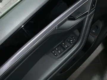 Touareg 3.0 V6 TDI R-Line 4Motion | IQ-Light