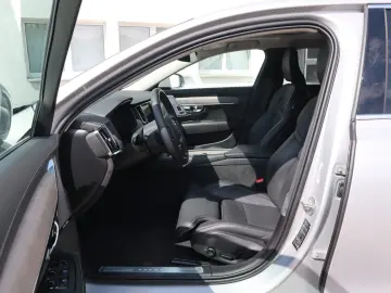 S90 B5 Ultimate Bright AWD*B&W*Standh*360°*
