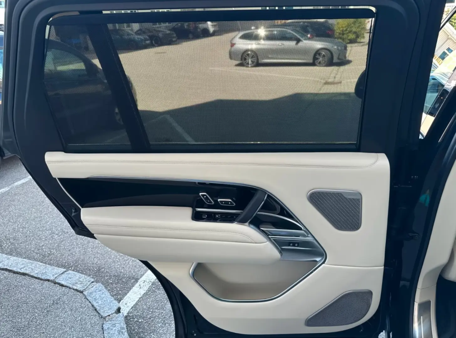 Land Rover Range Rover Autobiography