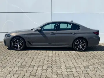 530e Limousine M Sportpaket DAB+Park-Ass.+Alarm+