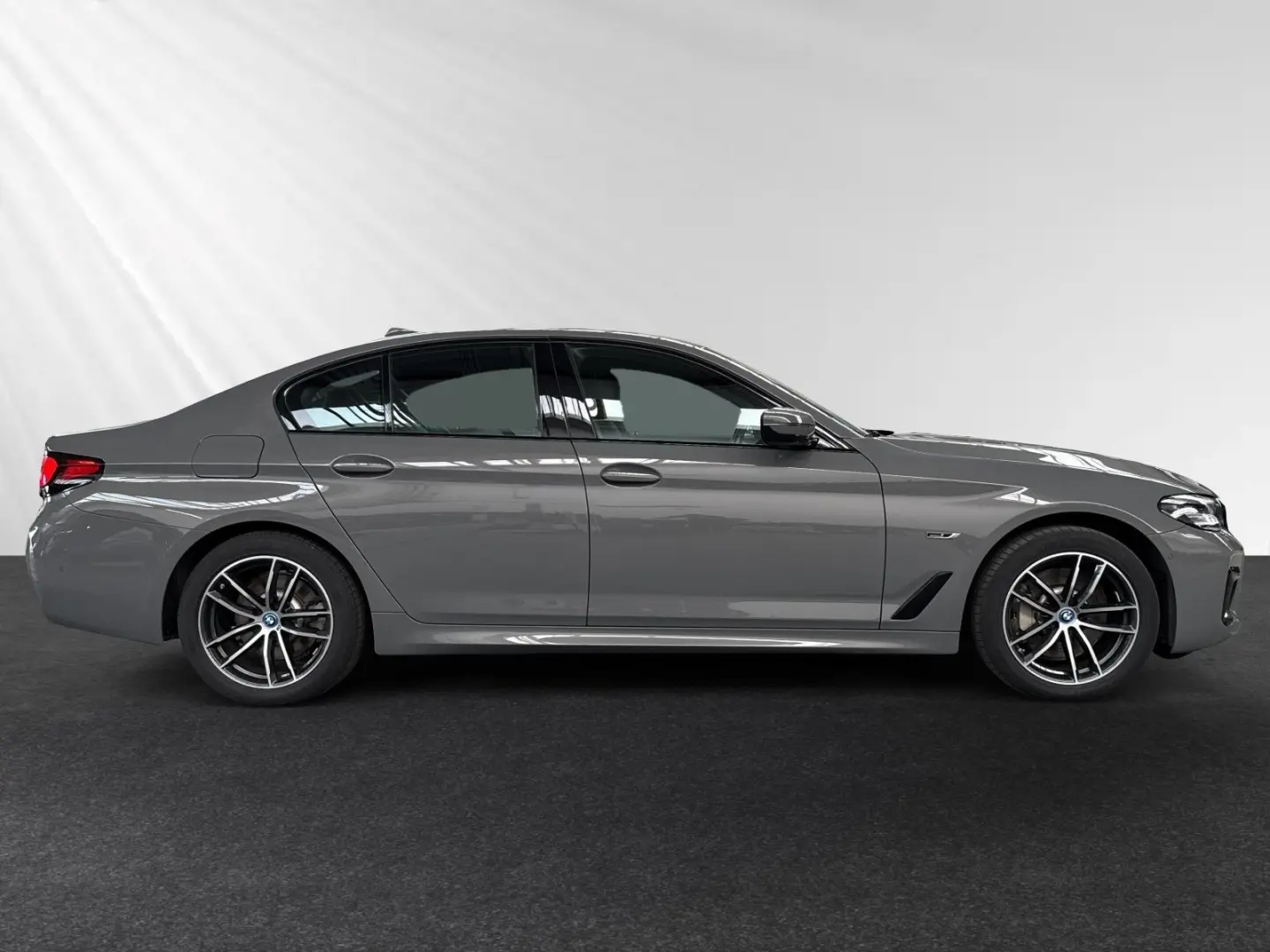 520e M Sport|HiFi|Sportsitz|DrivingAss.