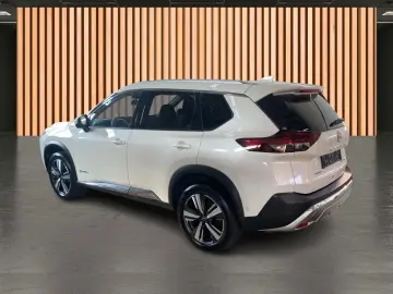 X-Trail 1.5 e-Power e-4orce Tekna*Navi*HeadUp*