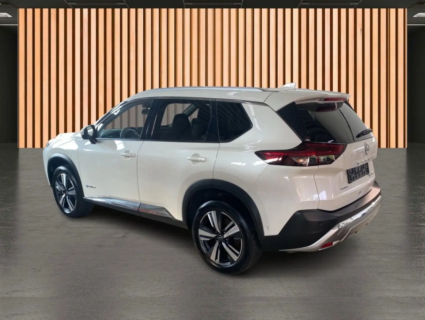 X-Trail 1.5 e-Power e-4orce Tekna*Navi*HeadUp*