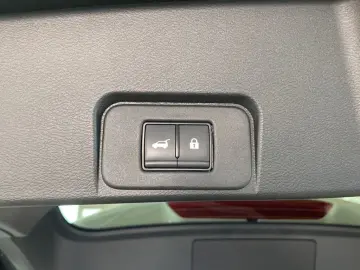 X-Trail 1.5 e-Power e-4orce Tekna*Navi*HeadUp*