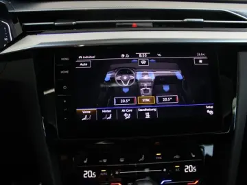 Arteon 2.0 TDI R-Line 4Motion +HUD+ACC+360°