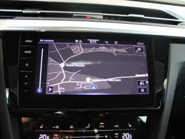 Arteon 2.0 TDI R-Line 4Motion +HUD+ACC+360°
