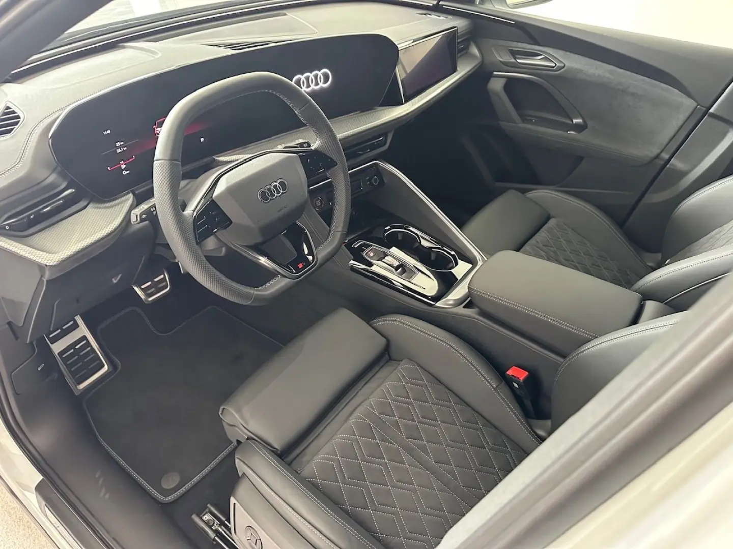Audi Q5 S-Line TFSI quattro EDITIONONE TECHPAK+