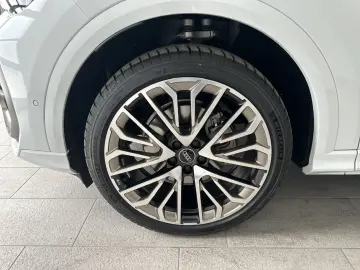 Audi Q5 S-Line TFSI quattro EDITIONONE TECHPAK+
