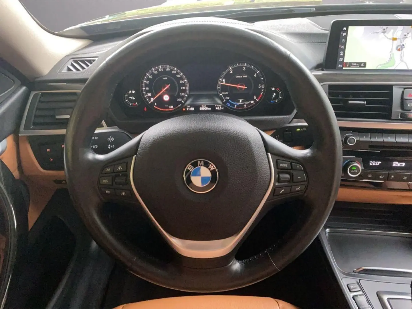 430d xDrive Gran Coupé I Luxury Line I AHK I PAN